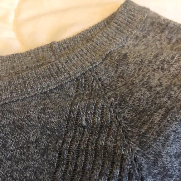 American Eagle Grey Sweater - Picture 4 of 4